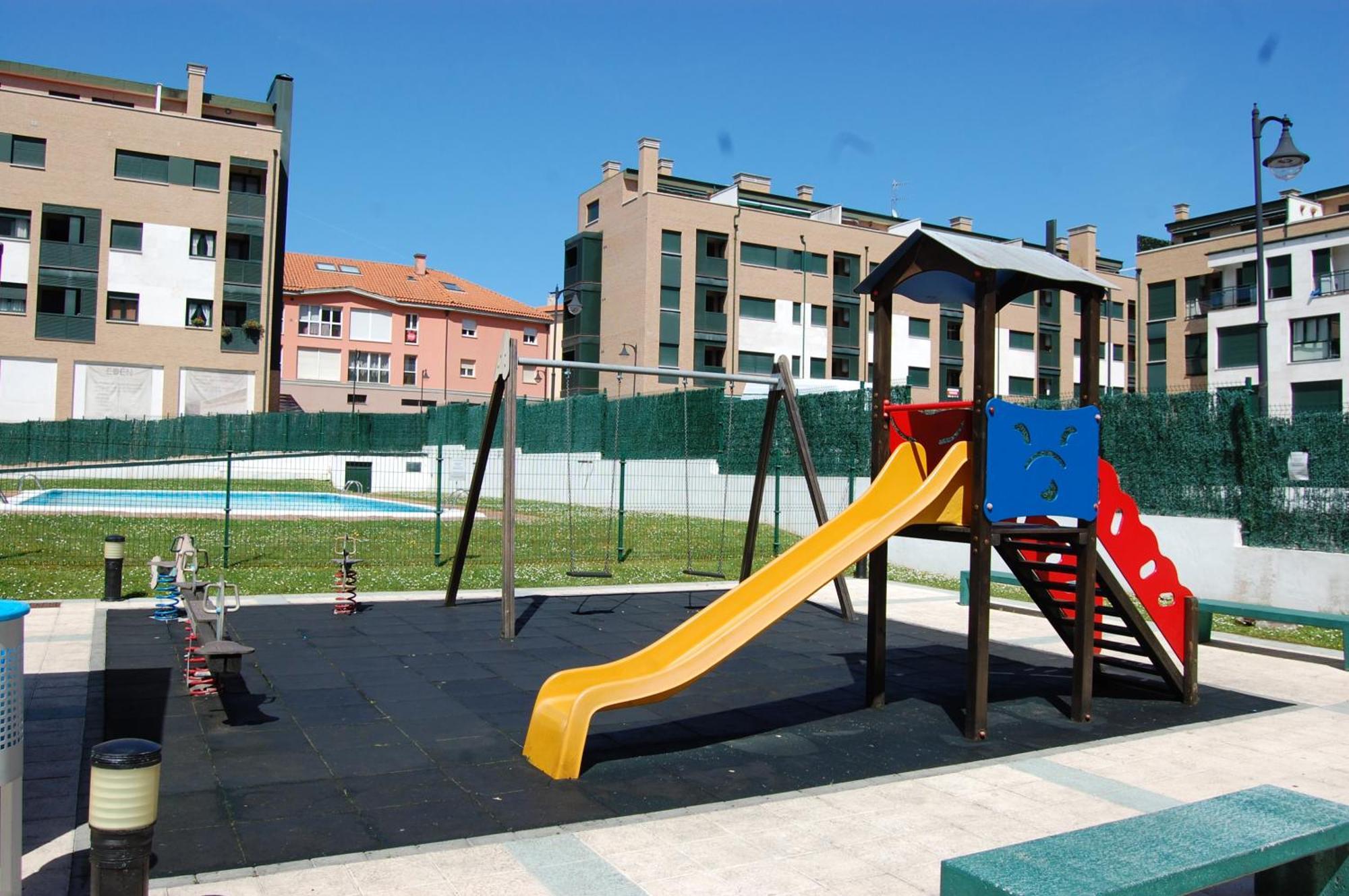 Apartamento Lita Posada De Llanes Esterno foto